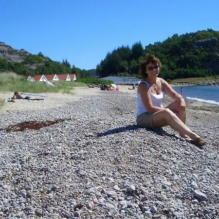 Casa vacanze Four-bedroom Holiday In Lindesnesnes 1 *
